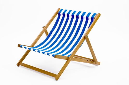 Outdoor_seating_double_deckchair