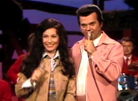 You’re the Reason Our Kids are Ugly – Loretta Lynn and Conway Twitty