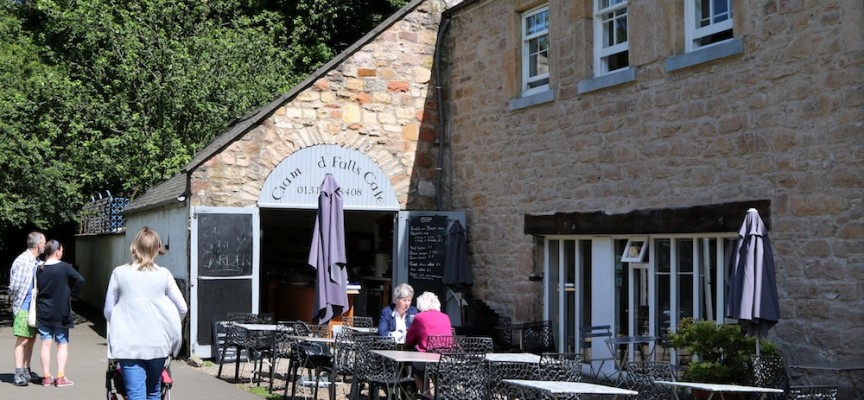 Cafes with outside tables near Edinburgh and Fife, Cafe with a nice view, dog friendly cafe