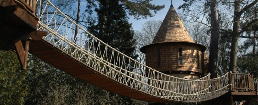 Cool treehouse from Blue Forest Design
