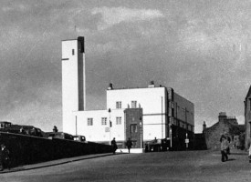 Dunfermline architecture #3: loose fit, long life buildings