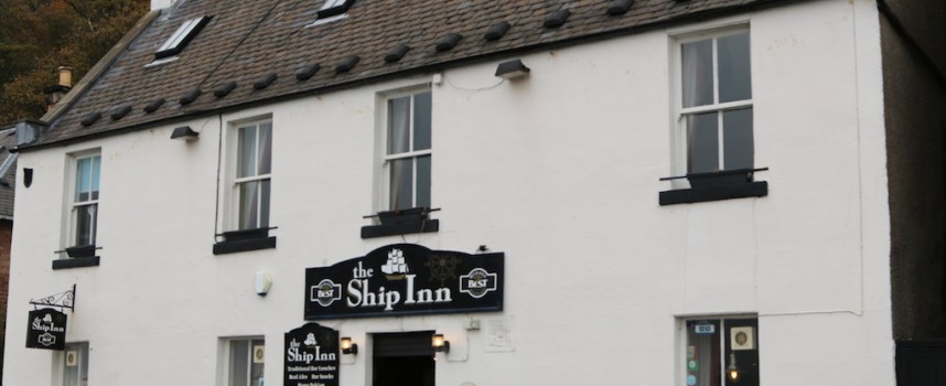 A Pint with a View, The Ship Inn, Limekilns, Fife