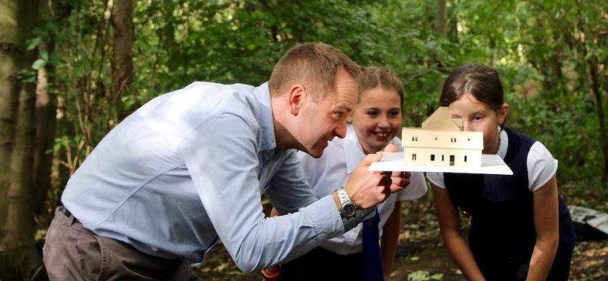 School pupils design their own outdoor classroom