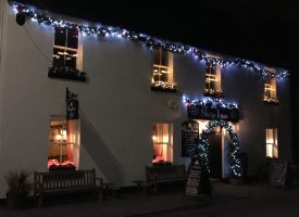 Acoustic music & local Brew Shed beer, The Ship Inn, Limekilns